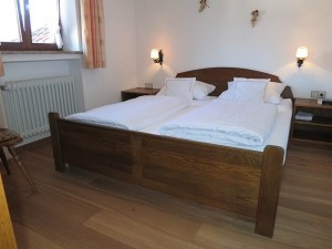3 Sterne Appartement Ferlhof Schlafzimmer Kruen